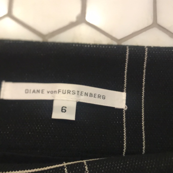 DVF skirt size 6. EUC - Picture 2 of 4